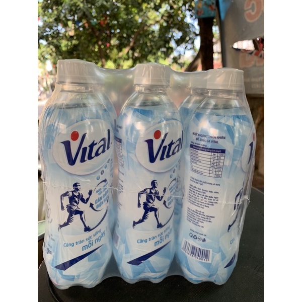 Nước khoáng vital- nước khoáng vận động- cân bằng điện giải 1 thùng 24 chai