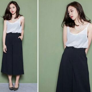 Quần lửng ống rộng