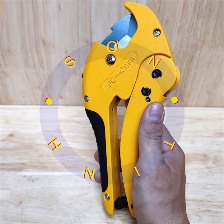 Kéo cắt ống nước công nghiệp TOLSEN 33001