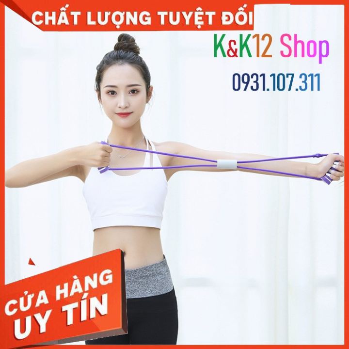 Dây tập yoga. Dây đàn hồi giúp giãn nở ngực. Thiết bị tập thể dục hữu ích.