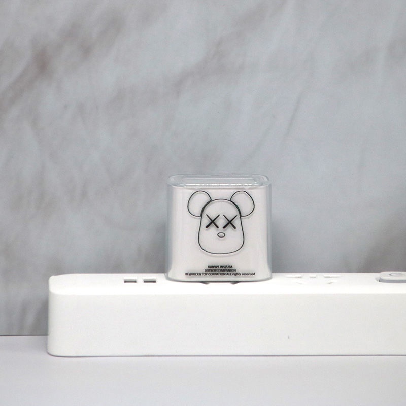 Phụ Kiện Bảo Vệ Dây Cáp Sạc Nhanh Hình Gấu Dễ Thương Cho iPhone / iPad 18W / 20W