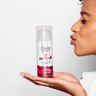 Sữa Rửa Mặt Olay Whip Chống Lão Hoá