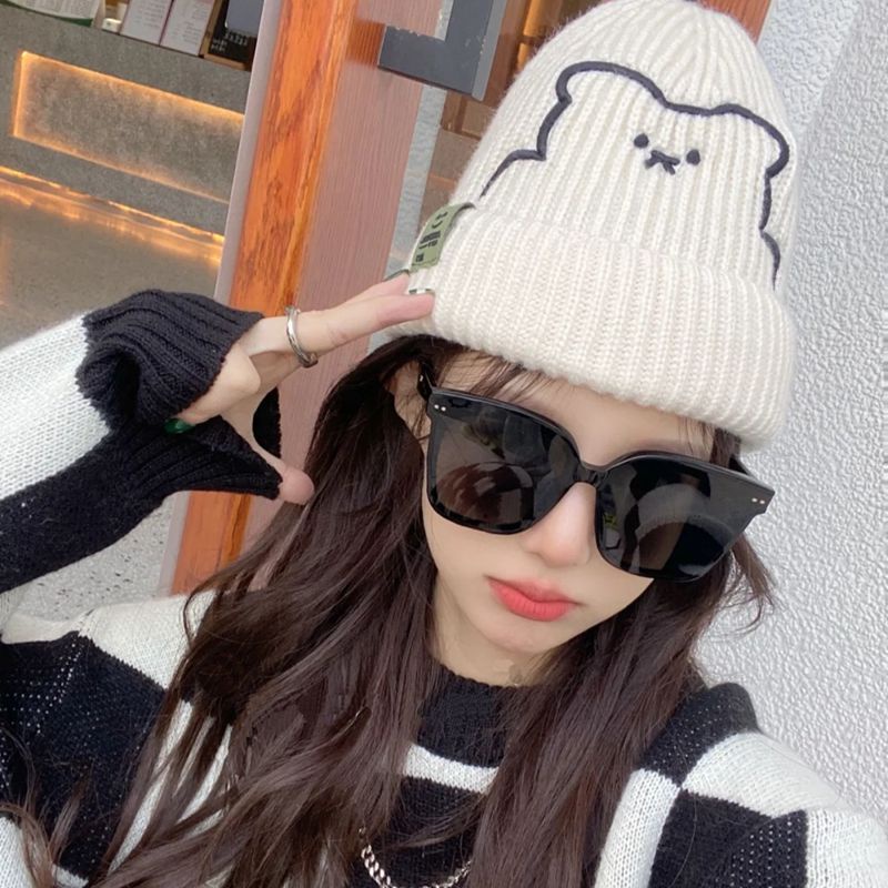 Kính Mát Thời Trang Đi Biển Cho Nữ Mã 2021