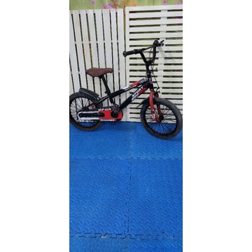 Xe đạp 12 inch cho bé.Tặng xe Scote