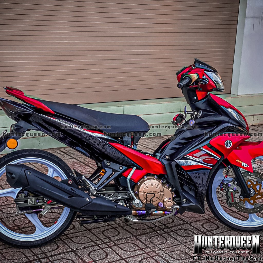 Tem LC135 đen đỏ dán Exciter 135 đời 2011-2014. Mẫu Decal 2019 Malaysia