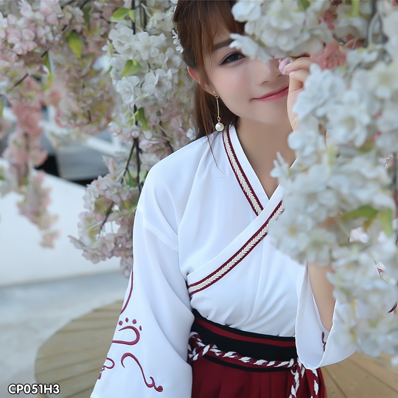 Hán Phục cách tân "Bỉ Ngạn Hoa" tặng kèm bông cài cổ phong | BigBuy360 - bigbuy360.vn