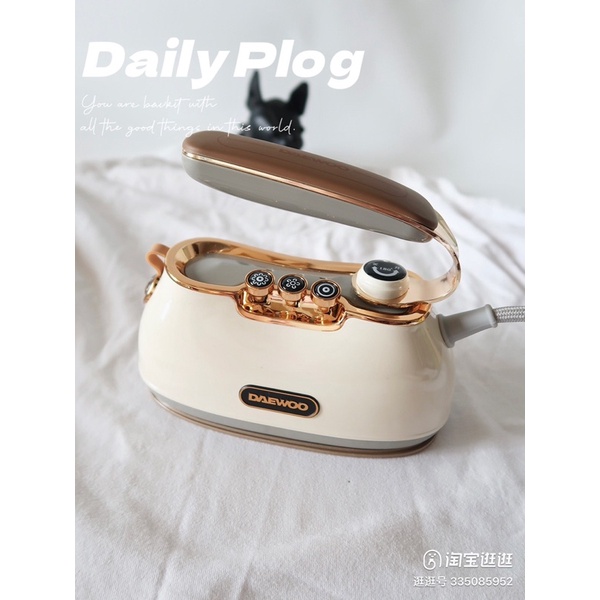Bàn là mini Deawoo mẫu Retro cổ điển- Cáo đeo nơ