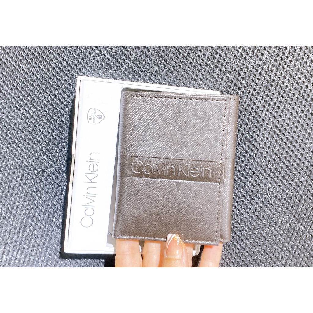 Ví da nam Levis kiểu ngang . hàng Mỹ