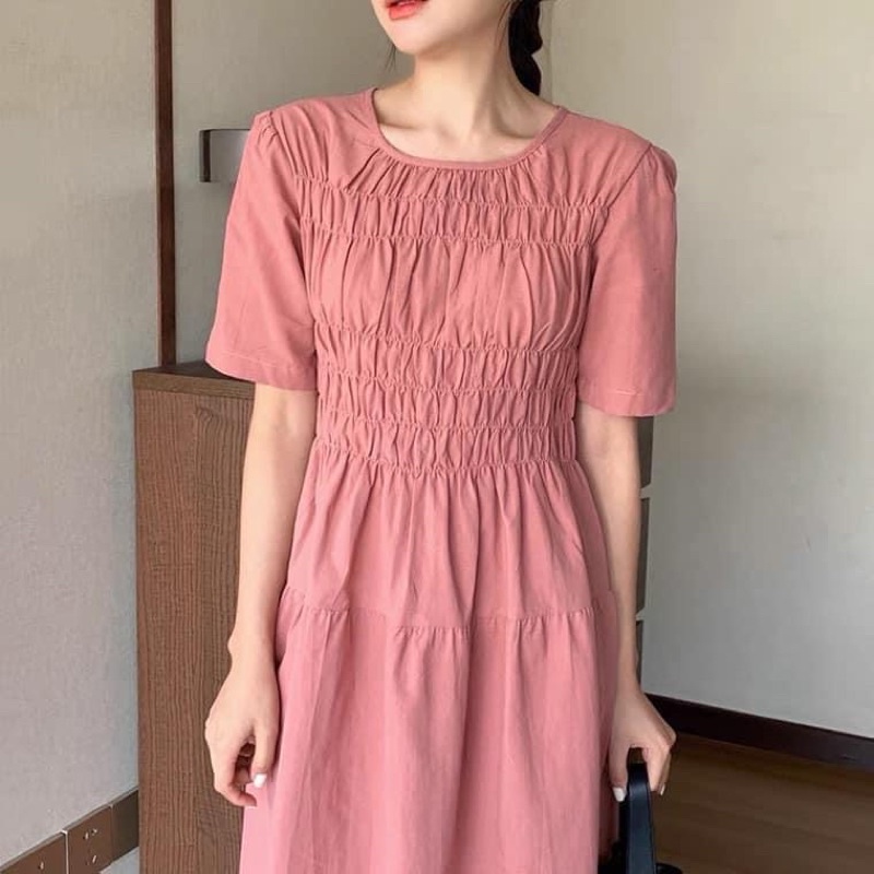 Đầm váy xoè nhún eo nhẹ cho các nàng checkin