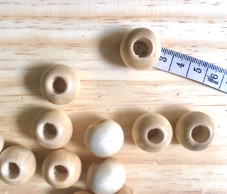 Hạt gỗ 2cm
