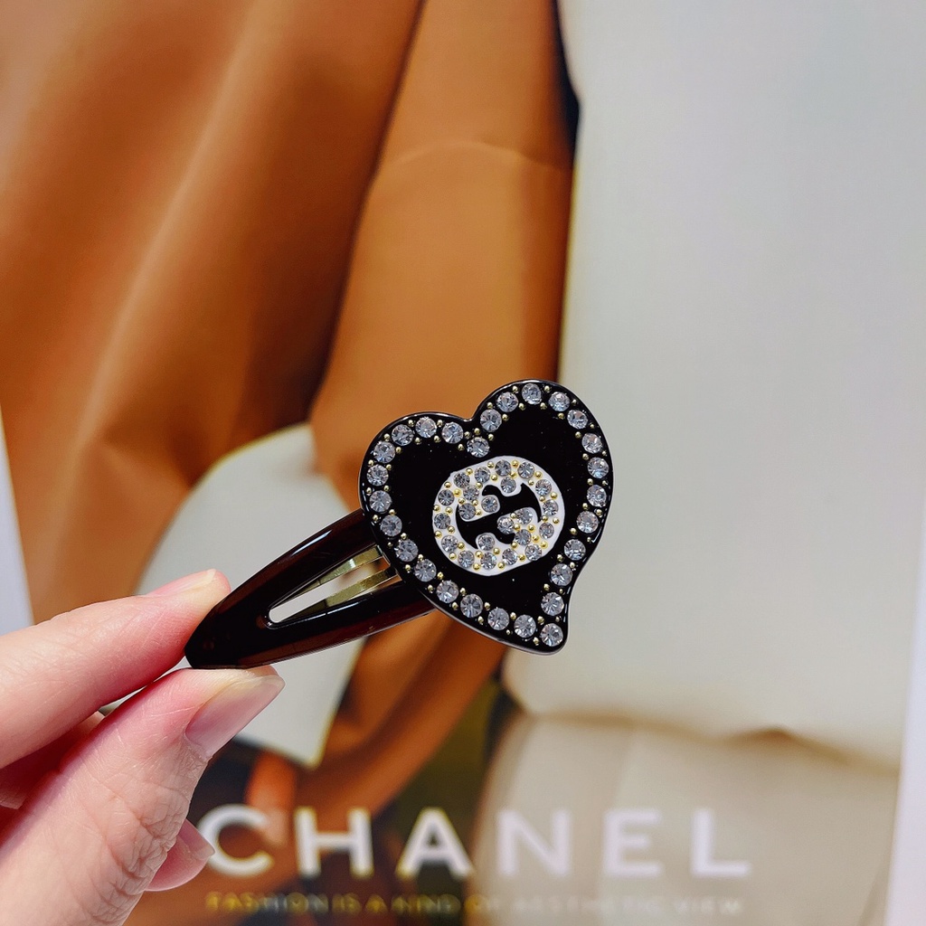 Kẹp Tóc Hoa Mới GG 2022