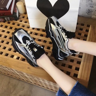 Giày thể thao dạ quang viền bạc