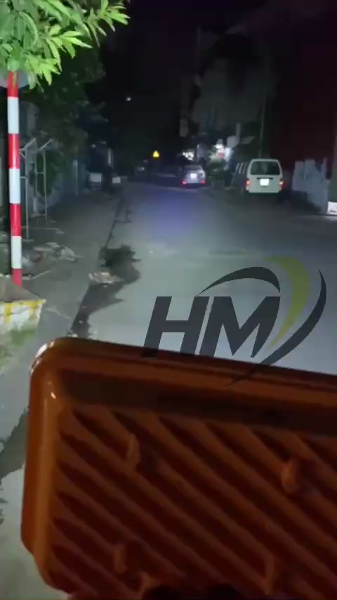 [Chính Hãng] Thân bóng đèn pin LED HUKAN siêu sáng sử dụng chân pin phổ thông | BigBuy360 - bigbuy360.vn