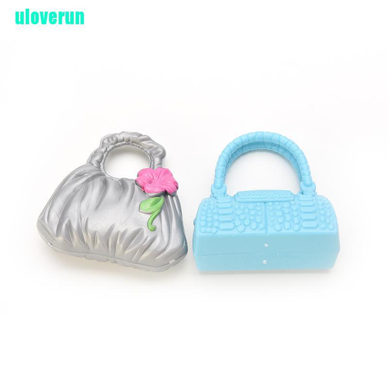 Bộ Phụ Kiện Cho Búp Bê Gồm Túi Xách + Giày + Lược + Tai Xinh Xắn