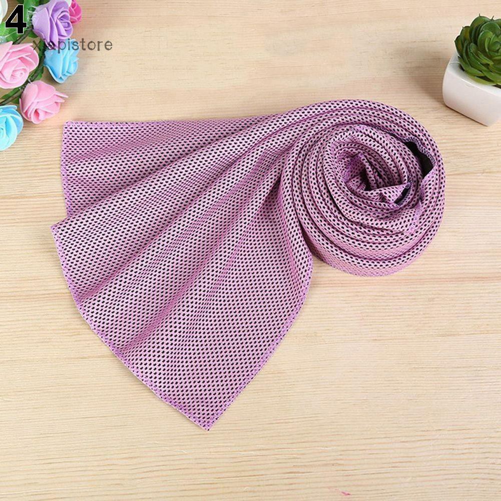 Khăn Làm Mát Tức Thì Khi Tập Thể Thao