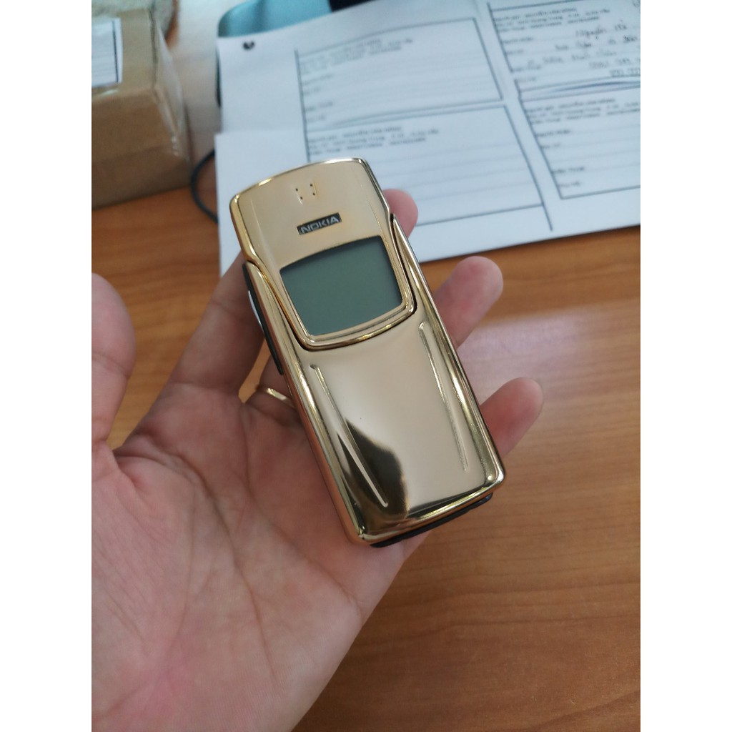 Điện thoại nokia 8910  mạ vàng 18k