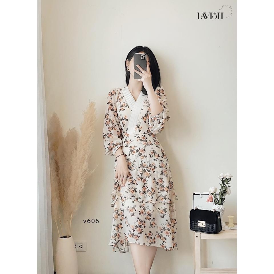 [Mã FAGREEN1505 giảm tới 30K đơn 99K] VN60 - VÁY HOA CAM CỔ V VIỀN TRẮNG NỮ | BigBuy360 - bigbuy360.vn