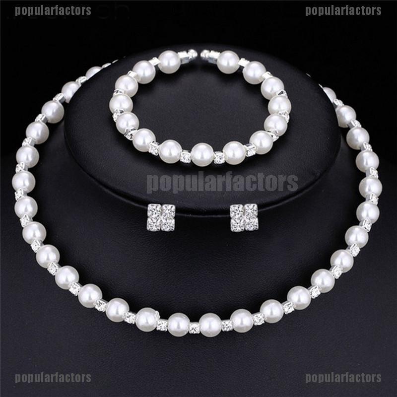 Bộ Ngọc Trai Giả Sang Trọng Và Sang Trọng