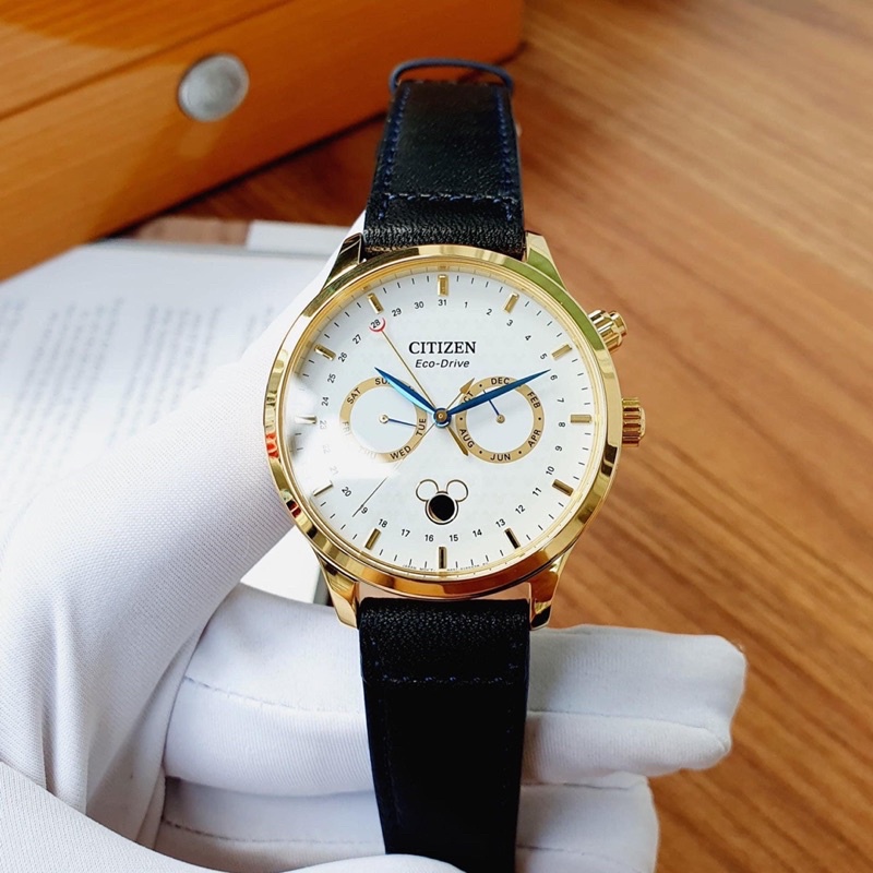 ĐỒNG HỒ NAM CHÍNH HÃNG Citizen AP1058-11W Eco-Drive Limited Phiên Bản Disney Mickey Mouse
