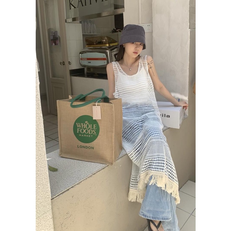 Đầm Dài Dạng Áo Hai Dây Phối Ren Thiết Kế Rỗng Màu Trắng Mặc Ngoài Mùa Hè Dành Cho Nữ