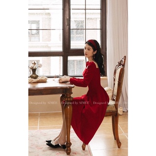 VÁY NHUNG CỔ VUÔNG MÀU ĐỎ ĐÔ