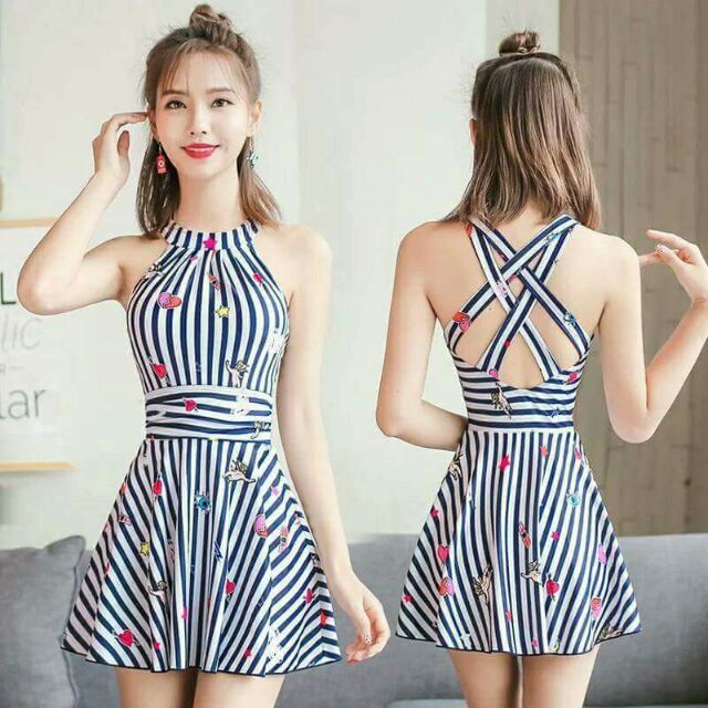 Trần Thắm Bikini kẻ sọc xanh cao cấp | BigBuy360 - bigbuy360.vn