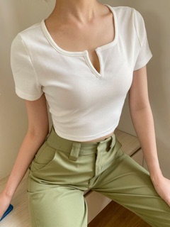Áo croptop cổ V