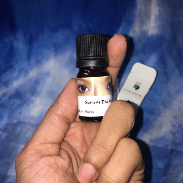 Sẻum tinh dầu Lavendular giúp dài mi, chân mày 10ml