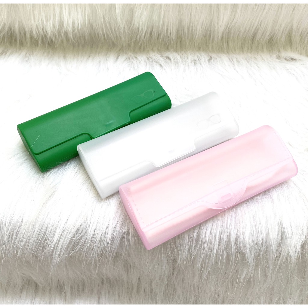 [TẶNG KÈM KHĂN LAU] Hộp đựng kính nhựa dẻo trong suốt siêu bền Elmee | BigBuy360 - bigbuy360.vn