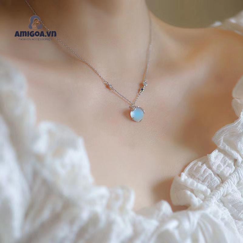 ✨✨Vòng cổ Mặt Trăng Và Đá Lửa Thiết Kế Xương Đòn Làm Quà Sinh Nhật Cho Nữ