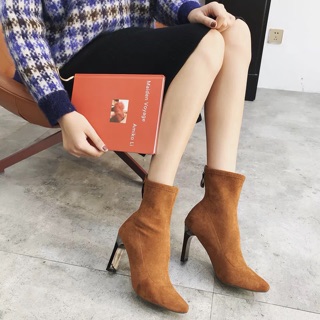 Boots da lộn gót nhọt