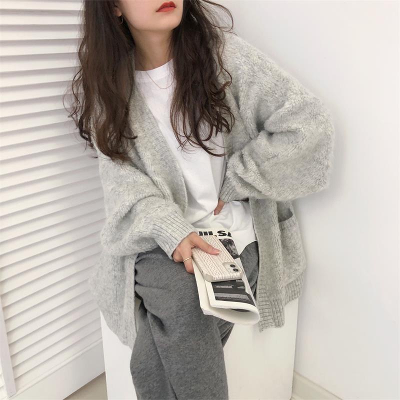 Áo Khoác Cardigan Cổ Chữ V Form Rộng Màu Xám Thiết Kế Mới Đơn Giản Thời Trang Dành Cho Nữ