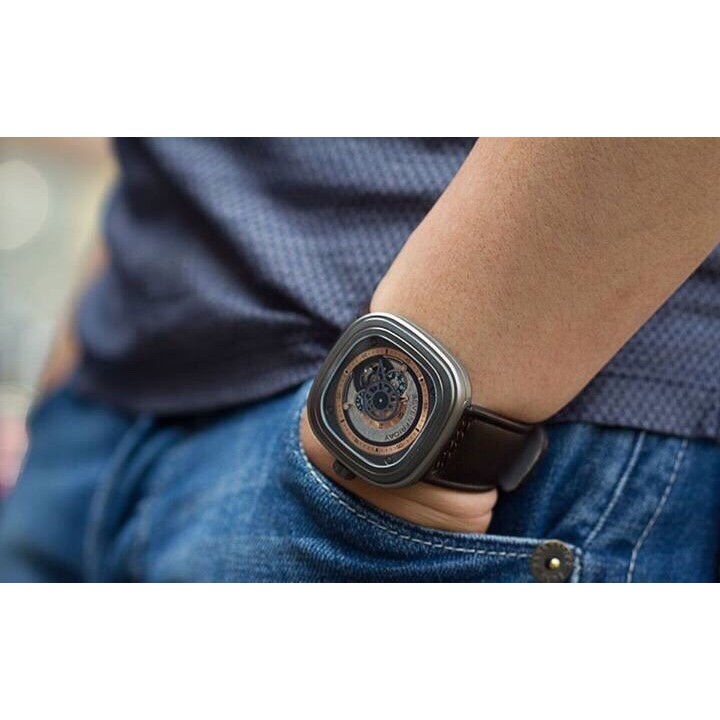 ĐỒNG HỒ NAM SEVENFRIDAY P2-1