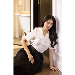 Áo Sơ Mi Nữ Cổ Tim Họa Tiết Ô Vuông Nữ AT MODA DE LITA