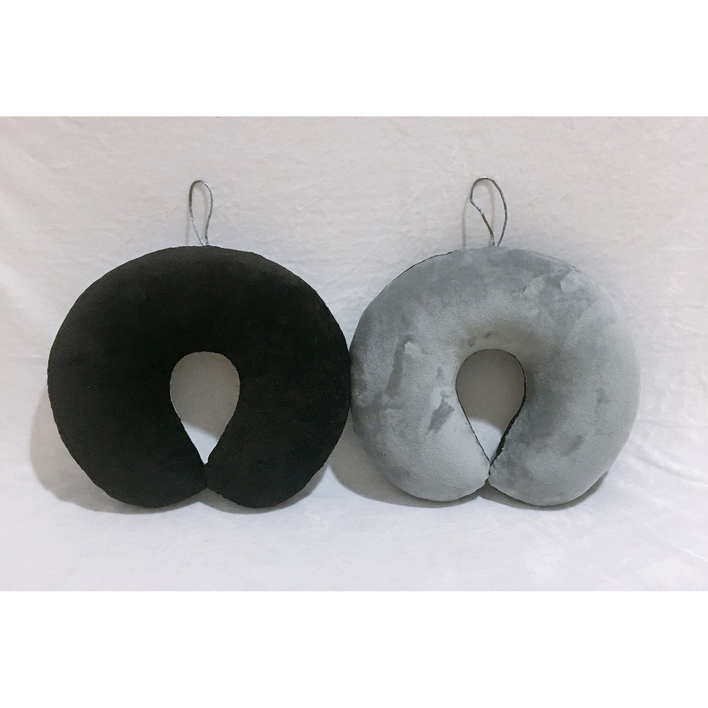 Gối kê cổ u trơn giao ngẫu nhiên