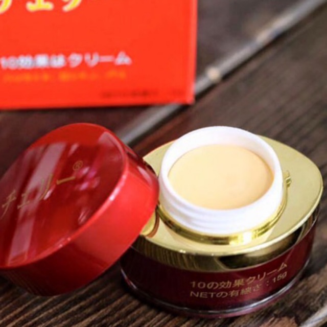 Kem face Hoa Anh Đào