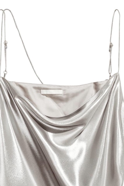 Váy H&M auth | BigBuy360 - bigbuy360.vn