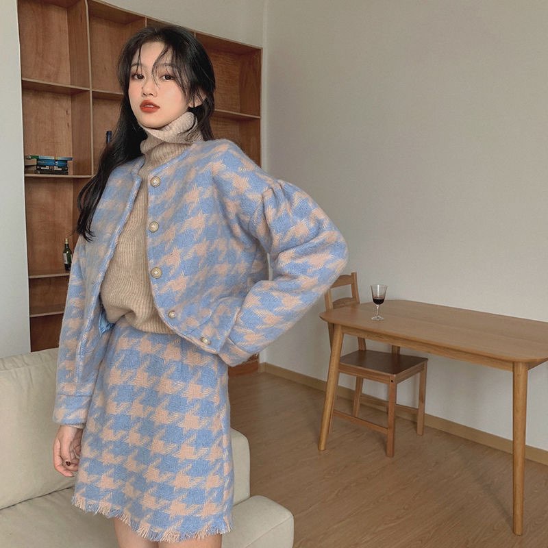 Set váy dạ tweed nữ mùa đông cao cấp kiểu dáng tiểu thư tay bồng cúc ngọc | BigBuy360 - bigbuy360.vn