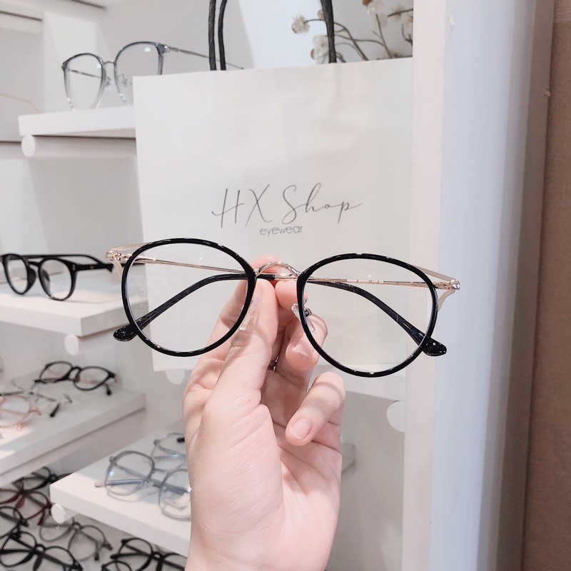 Gọng kính bầu tai mèo hot trend tiktok