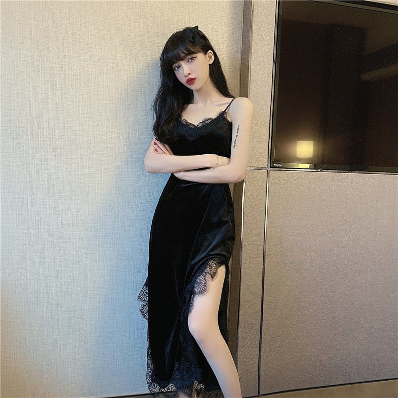 Đầm ngủ hai dây phối ren dáng ôm gợi cảm quyến rũ thời trang 2021