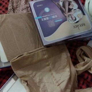 Combo 3 quần legging chỉ 240k
