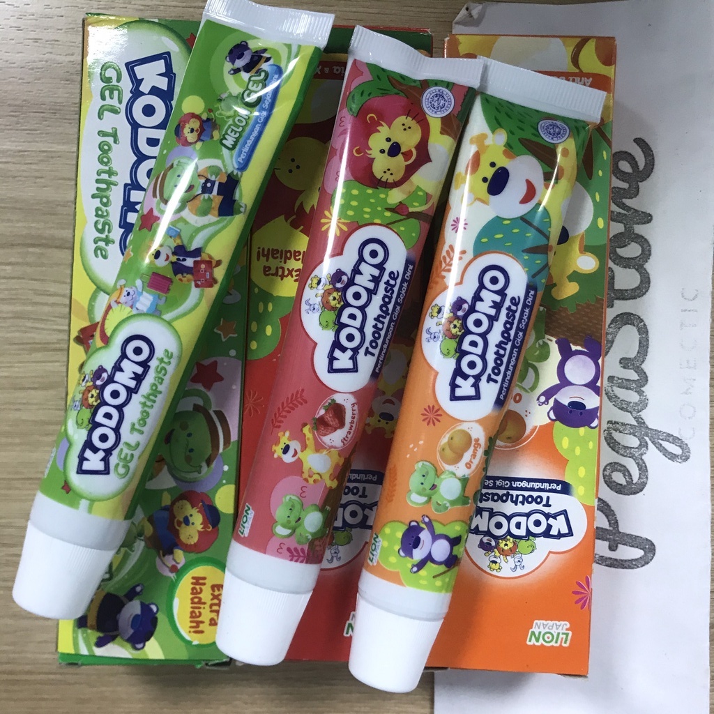 Kem Đánh Răng cho bé KODOMO Toothpaste kem đánh răng trẻ em 45g kem đánh răng cho bé nuốt được cam/dâu/dưa gang/nho