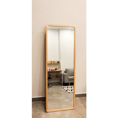 Gương soi toàn thân khung gỗ treo tường bo góc decor nịnh dáng kích thước 50x160cm guonghoangkim mirror KG0001