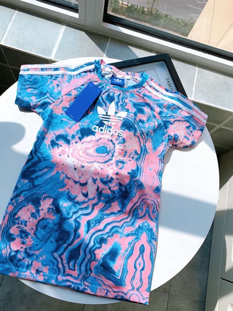 Váy Adidas cho bé yêu