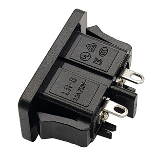 Ổ cắm số 8 gắn hộp.