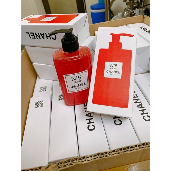 Sữa tắm nước hoa chanel dubai N.°5 mùi dễ chịu dễ thương-300ml | BigBuy360 - bigbuy360.vn