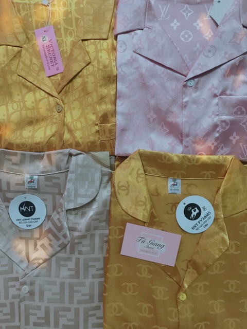 [VIDEO TỰ QUAY] Bộ ngủ lụa gấm hoạ tiết hot | BigBuy360 - bigbuy360.vn