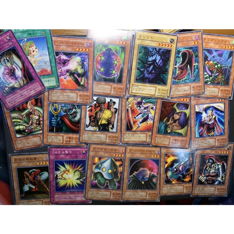 10 thẻ bài Yugioh cổ