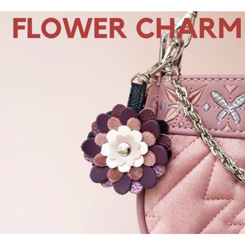 Phụ kiện đeo túi hình hoa Ngaos