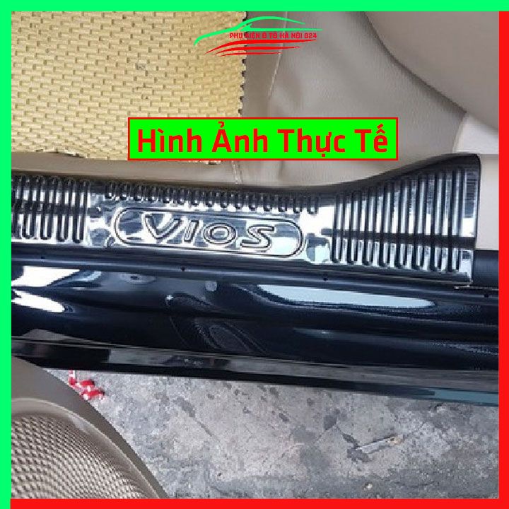 Ốp bậc cửa nẹp bước chân TITAN ô tô Vios 2019-2023 chống trầy bảo vệ xe